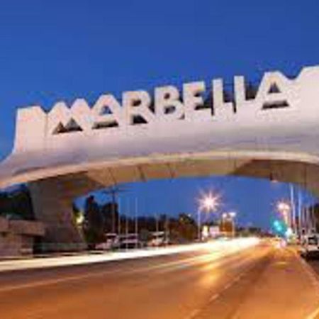 Luxurious Apartment In Puerto Banus Marbella Eksteriør billede