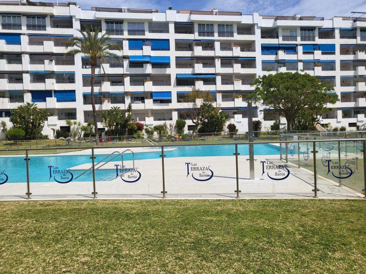 Luxurious Apartment In Puerto Banus Marbella Eksteriør billede