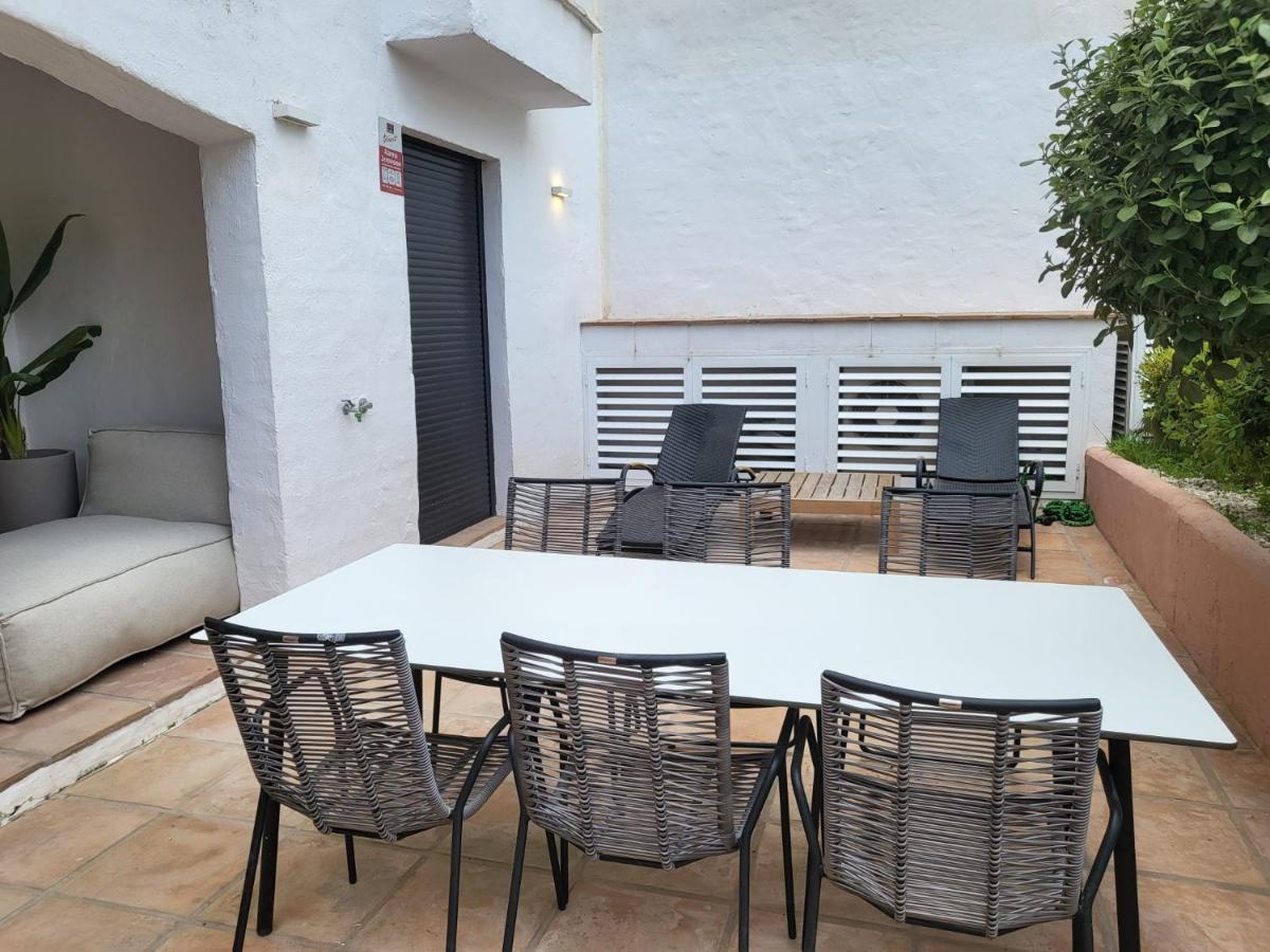 Luxurious Apartment In Puerto Banus Marbella Eksteriør billede
